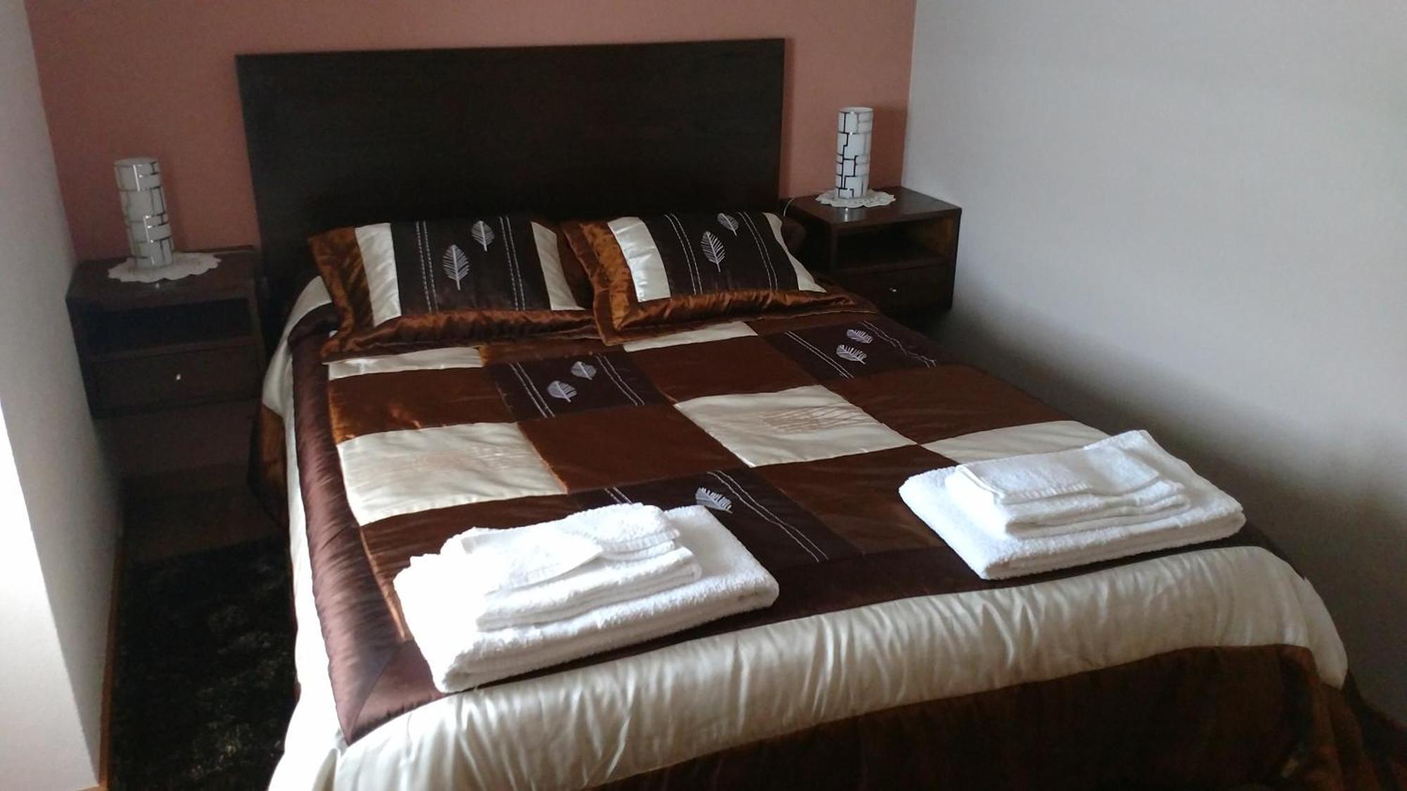 Casas Da Lagarica * Sortelha