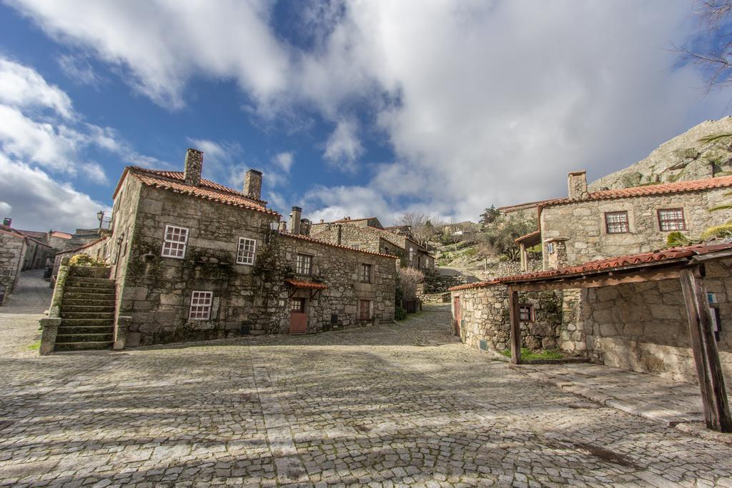 Casas Da Lagarica Pensión Sortelha