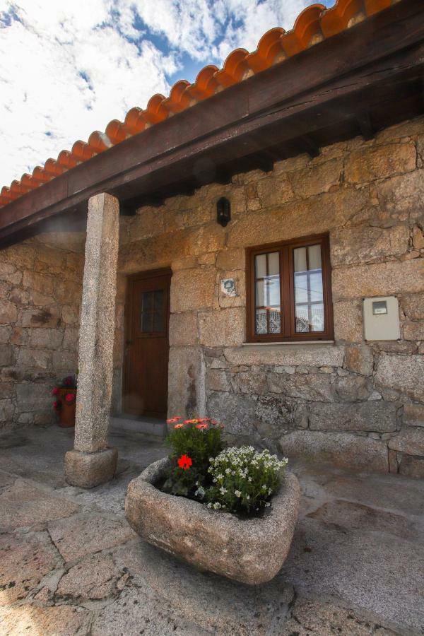 Casas Da Lagarica Pensión