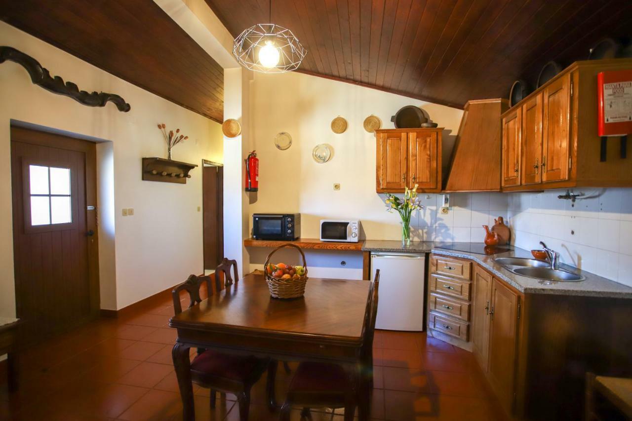 Casas Da Lagarica * Sortelha