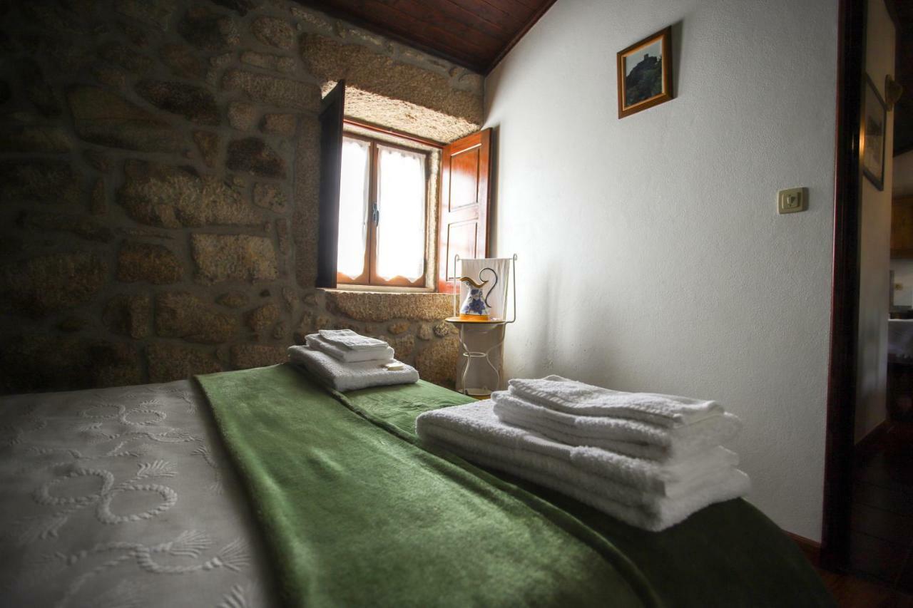 Casas Da Lagarica Pensión
