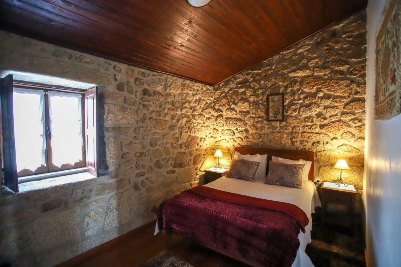 Casas Da Lagarica Pensión *